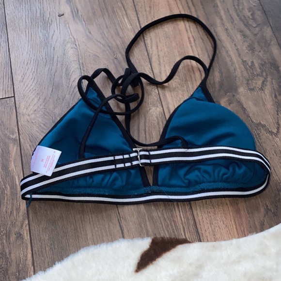 Blue bikini - Picture 2 of 2